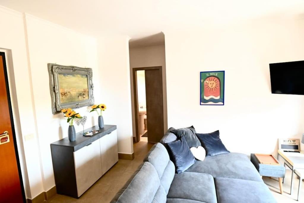 Apartamento A Casa Di Tina Genzano di Roma Exterior foto