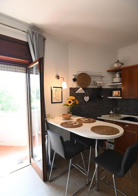 Apartamento A Casa Di Tina Genzano di Roma Exterior foto